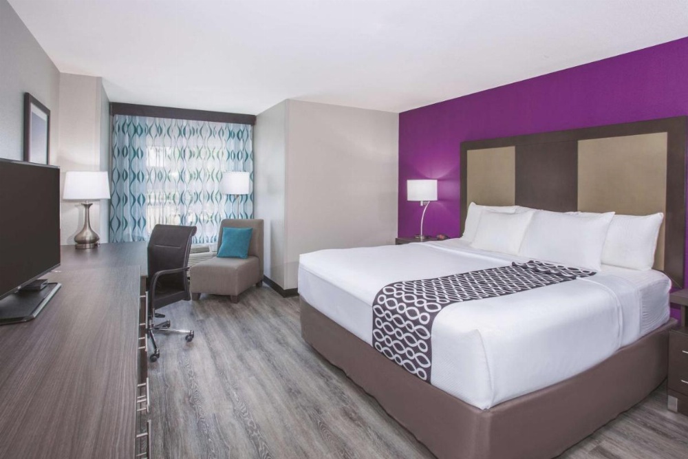 Room image 2