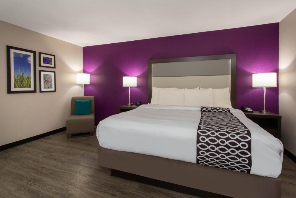 Room image 2
